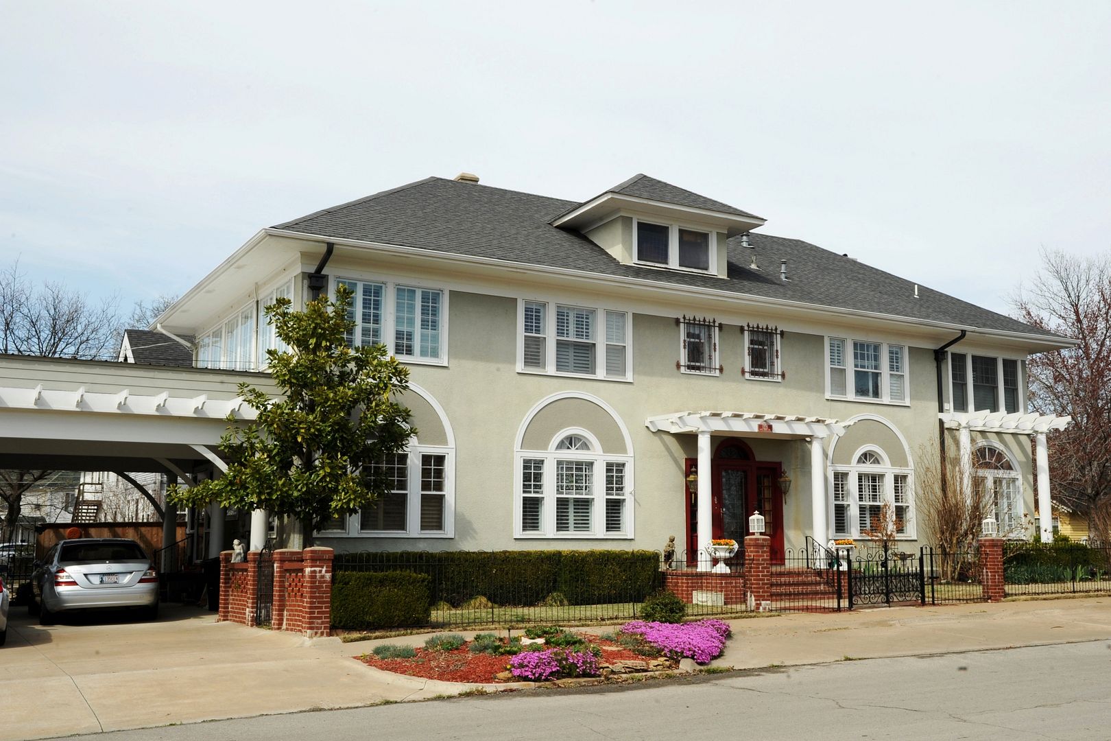 A Supersized Aladdin Villa in Bartlesville, Oklahoma! Sears Modern Homes